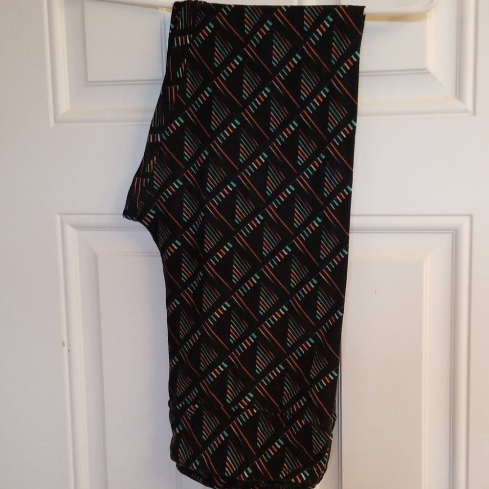 LulaRoe TC leggings